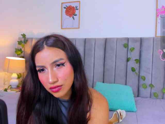 Naomii- webcam