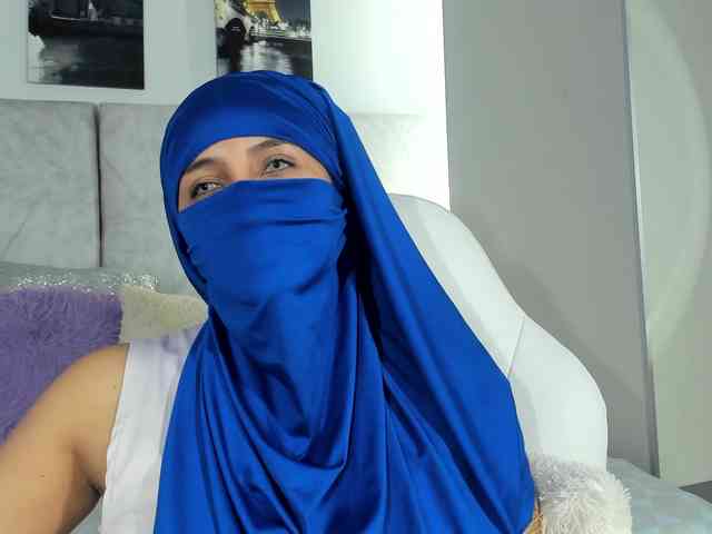 Naomii- webcam