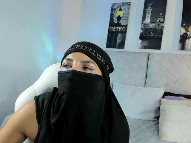 Naomii- webcam