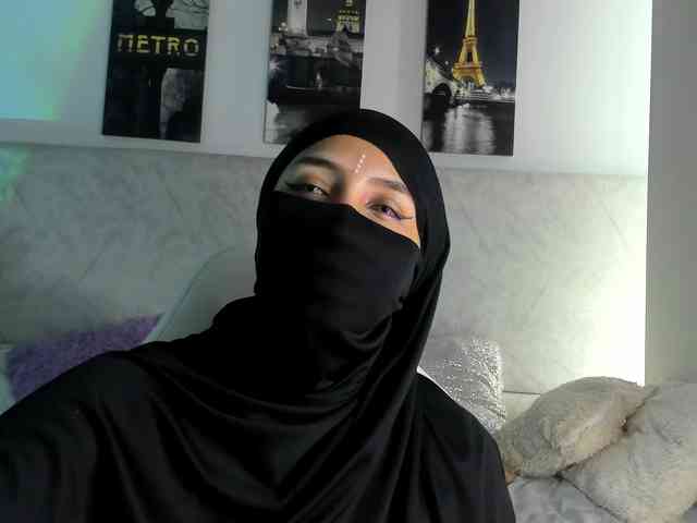 Naomii- webcam