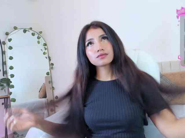 Naomii- Naomii-