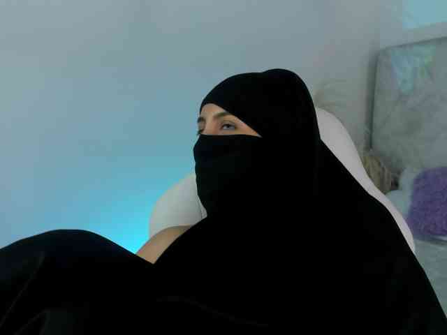 Naomii- webcam