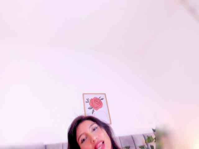 Naomii- webcam