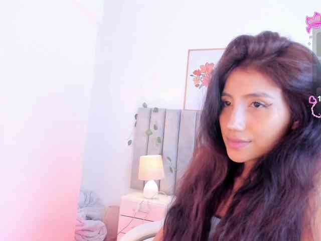 Naomii- webcam