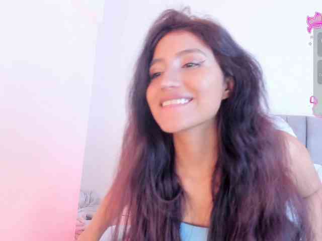Naomii- webcam