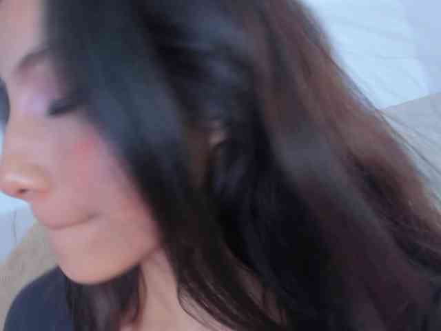 Naomii- webcam