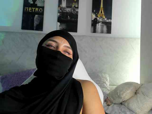 Naomii- webcam