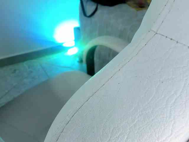 Naomii- webcam