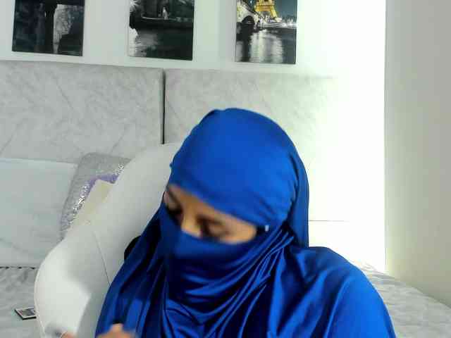 Naomii- webcam