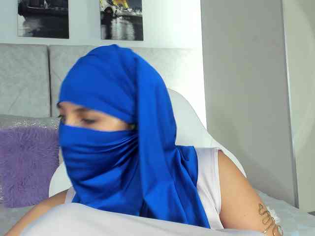 Naomii- webcam