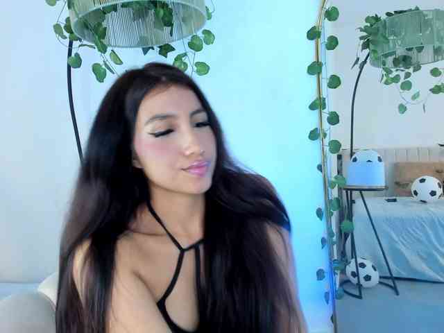 Naomii- webcam
