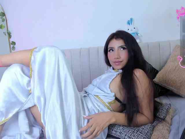 Naomii- webcam