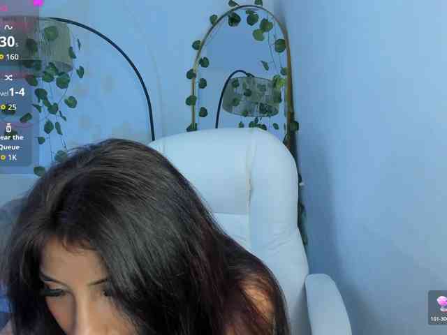 Naomii- webcam
