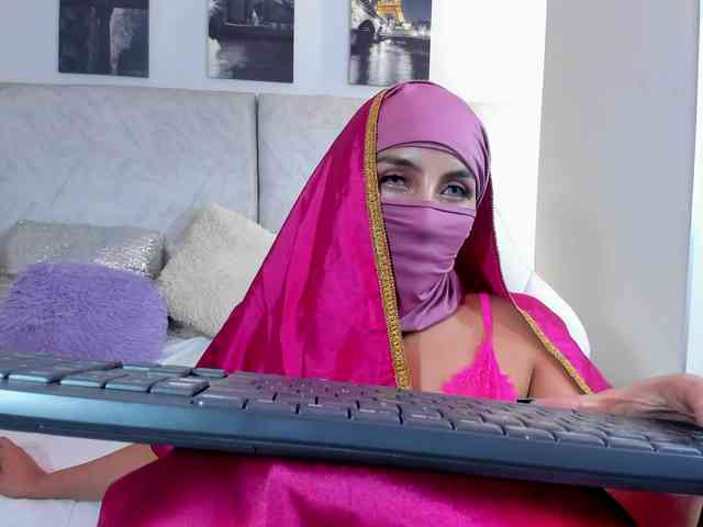 Naomii- webcam