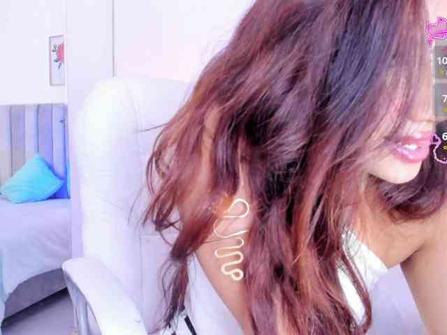 Naomii- webcam