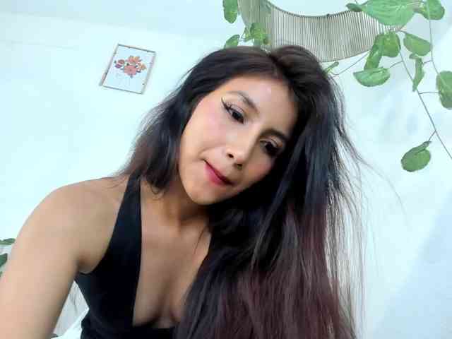 Naomii- webcam