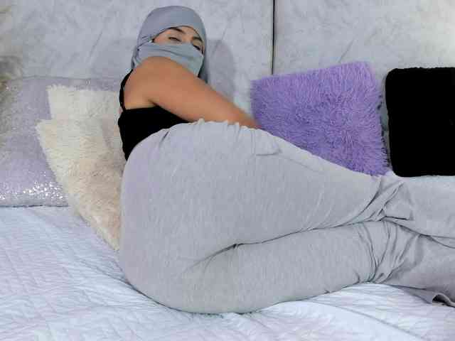 Naomii- webcam