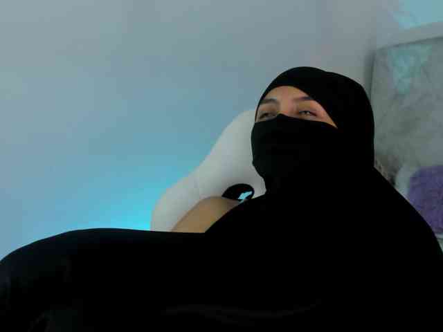 Naomii- webcam