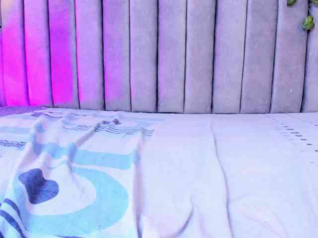 Naomii- webcam