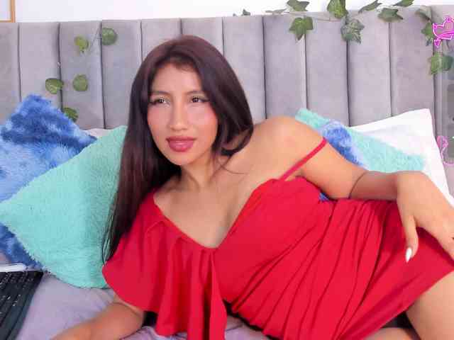 Naomii- webcam