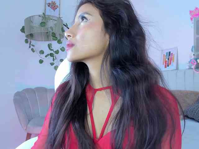 Naomii- webcam