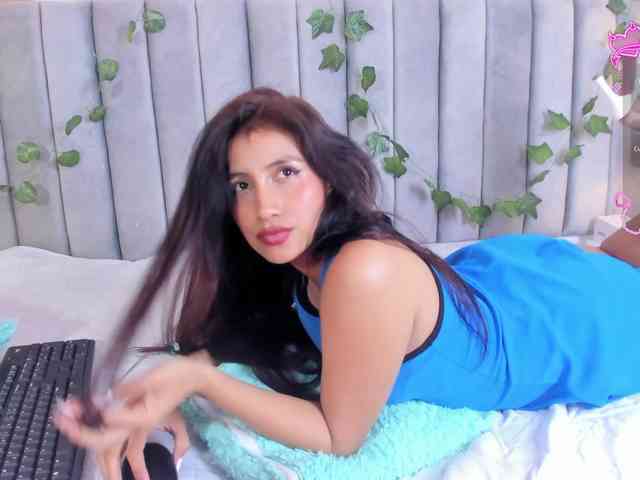 Naomii- Naomii-