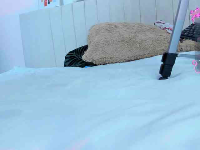 Naomii- webcam