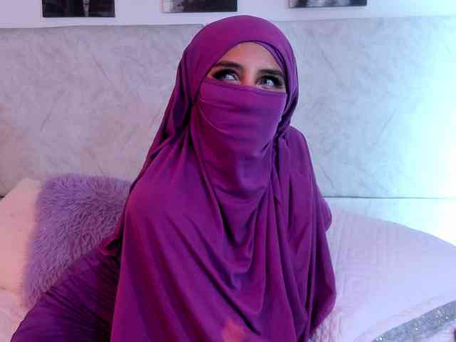 Naomii- webcam