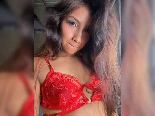 Naomii- webcam