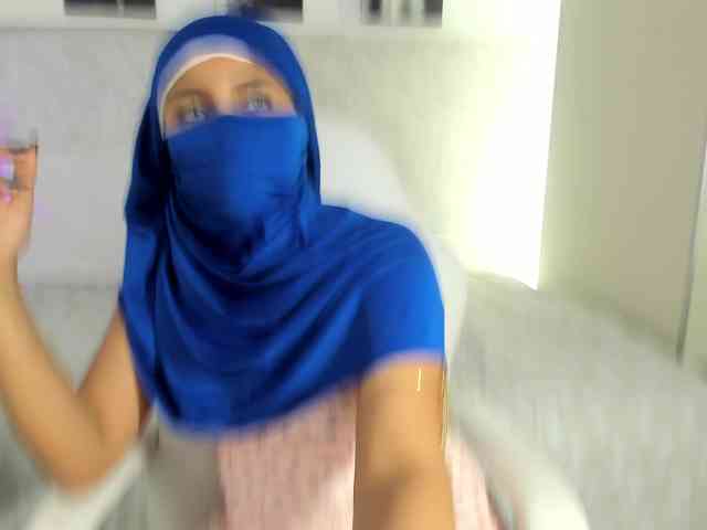 Naomii- webcam