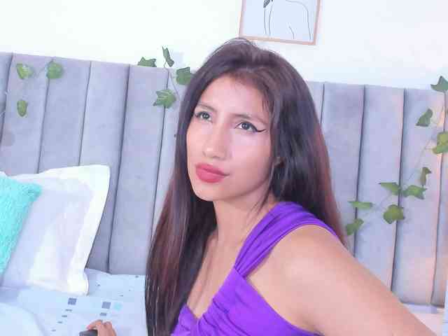 Naomii- webcam