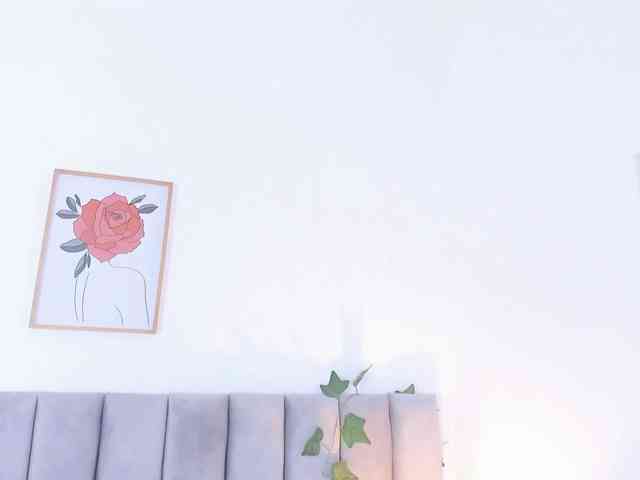 Naomii- webcam