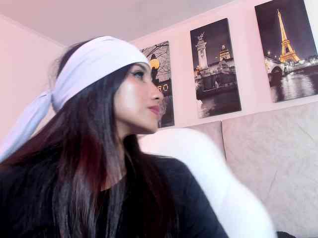 Naomii- Naomii-