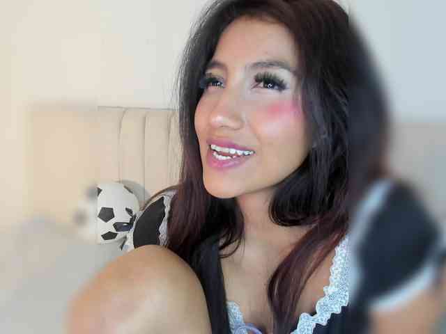 Naomii- webcam