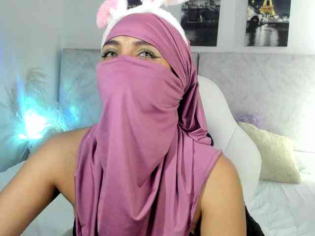 Naomii- webcam