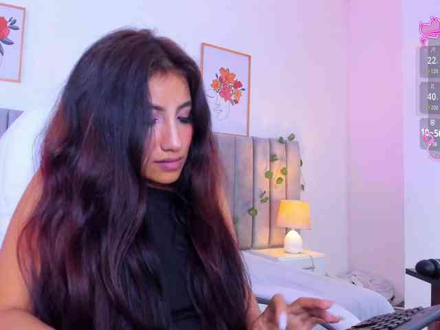 Naomii- webcam
