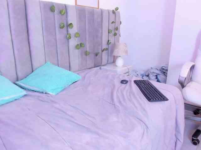 Naomii- webcam