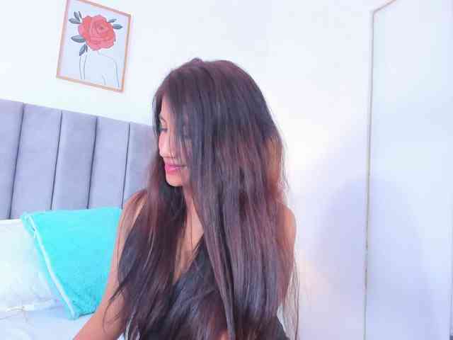 Naomii- webcam