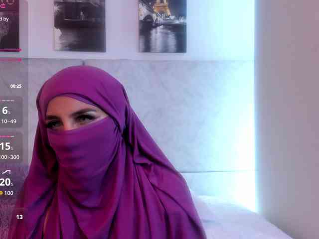 Naomii- webcam