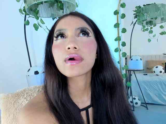 Naomii- webcam