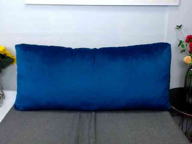 LuisaLove webcam