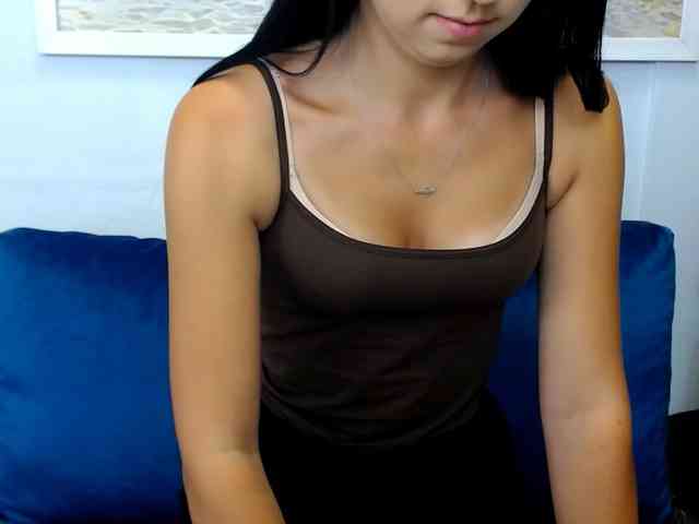 LuisaLove webcam