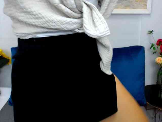 LuisaLove webcam