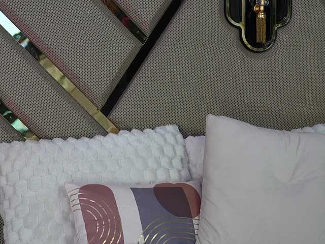 Sweet-Mishelle live cam on BongaCams
