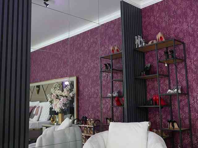 Sweet-Mishelle webcam