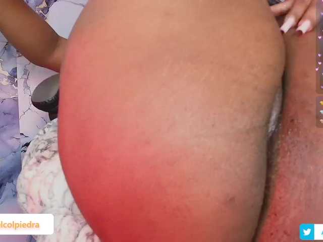 AngelThroatt live cam on BongaCams