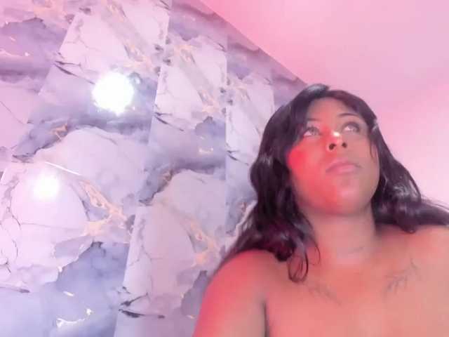 AngelThroatt live cam on BongaCams