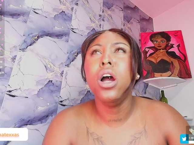 AngelThroatt live cam on BongaCams