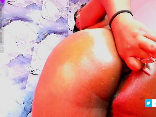 AngelThroatt live cam on BongaCams