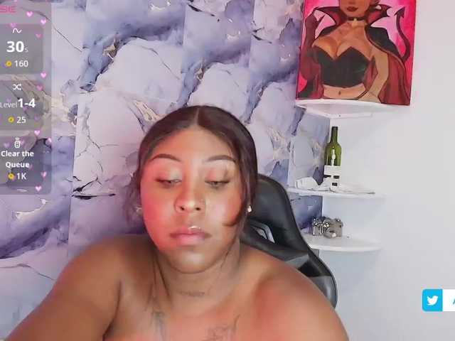 AngelThroatt live cam on BongaCams
